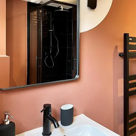 L'arc-en-ciel Scandinave - Sejour Unique Et Design Au Coeur De רואן